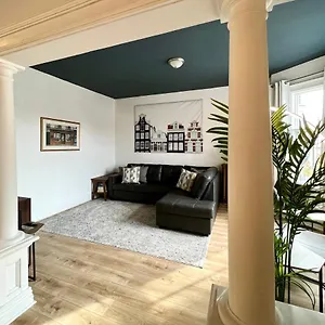 Apartment Les 300s 3e Avenue, Quebec City